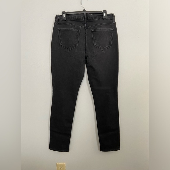 Old Navy Black Diva Skinny Jeans - Picture 2 of 9